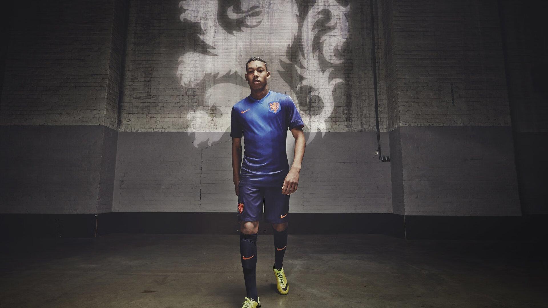 萨尔瓦多,进球虽很高兴但遗憾没能帮球队取胜,细节上需更专注