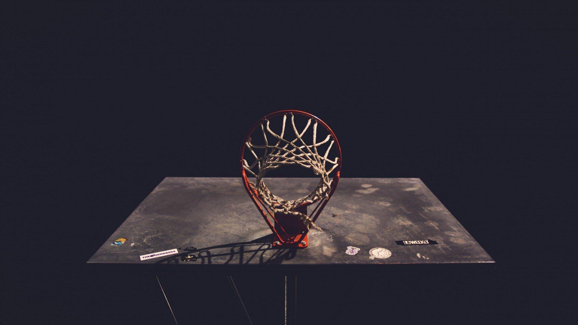 国足公布世预赛25人名单，刘若钒意外落选，新星王钰栋与归化球员杨明洋入选